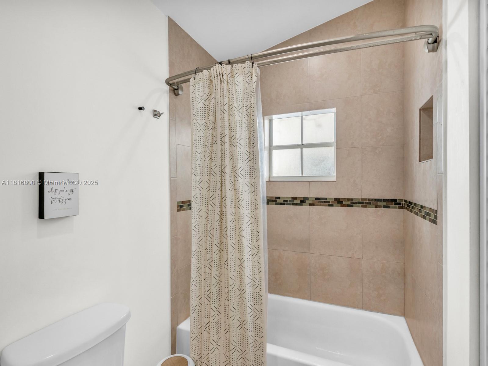 DIMENSIONS NORTH AT CHAPE - Residential