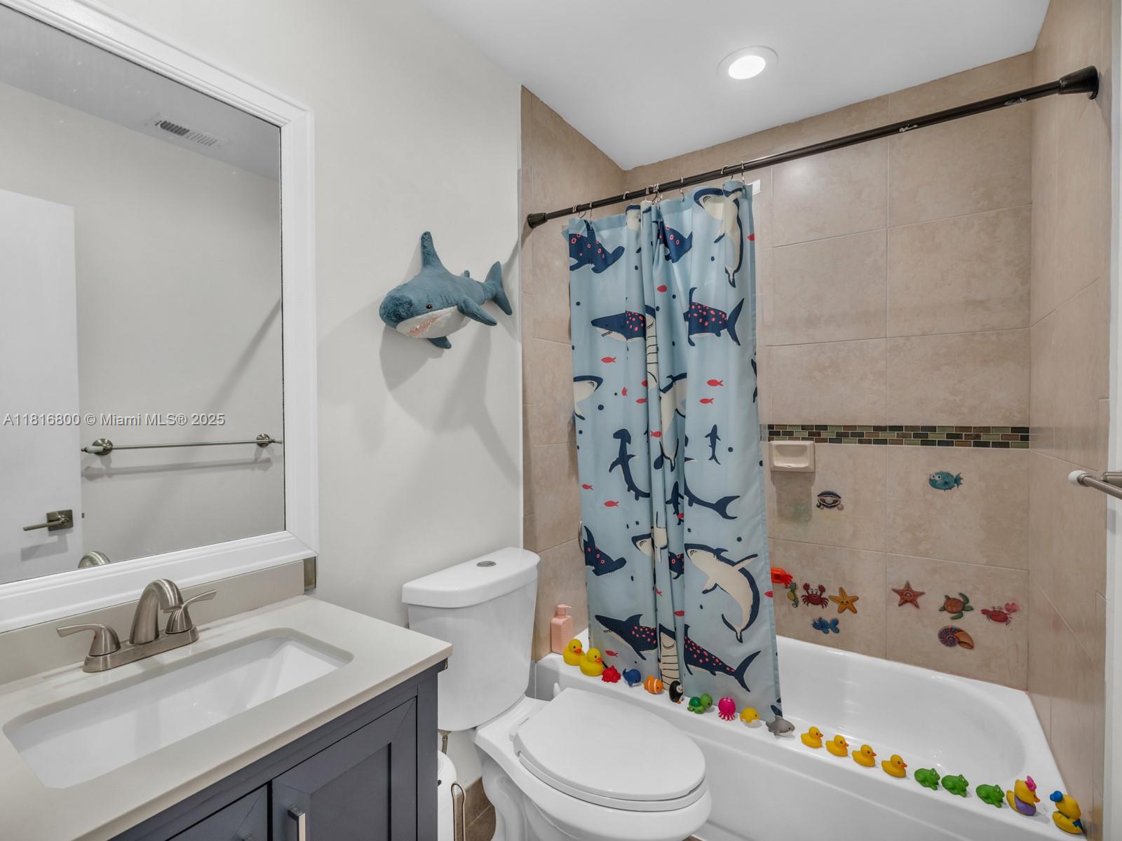 DIMENSIONS NORTH AT CHAPE - Residential