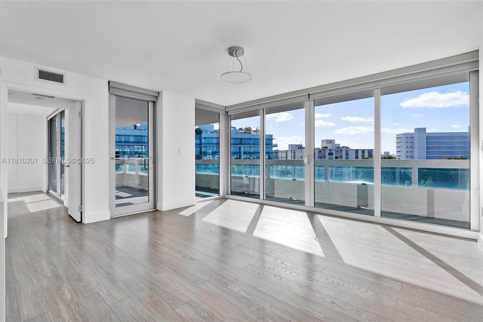 BAY HARBOR CLUB CONDO - Residential