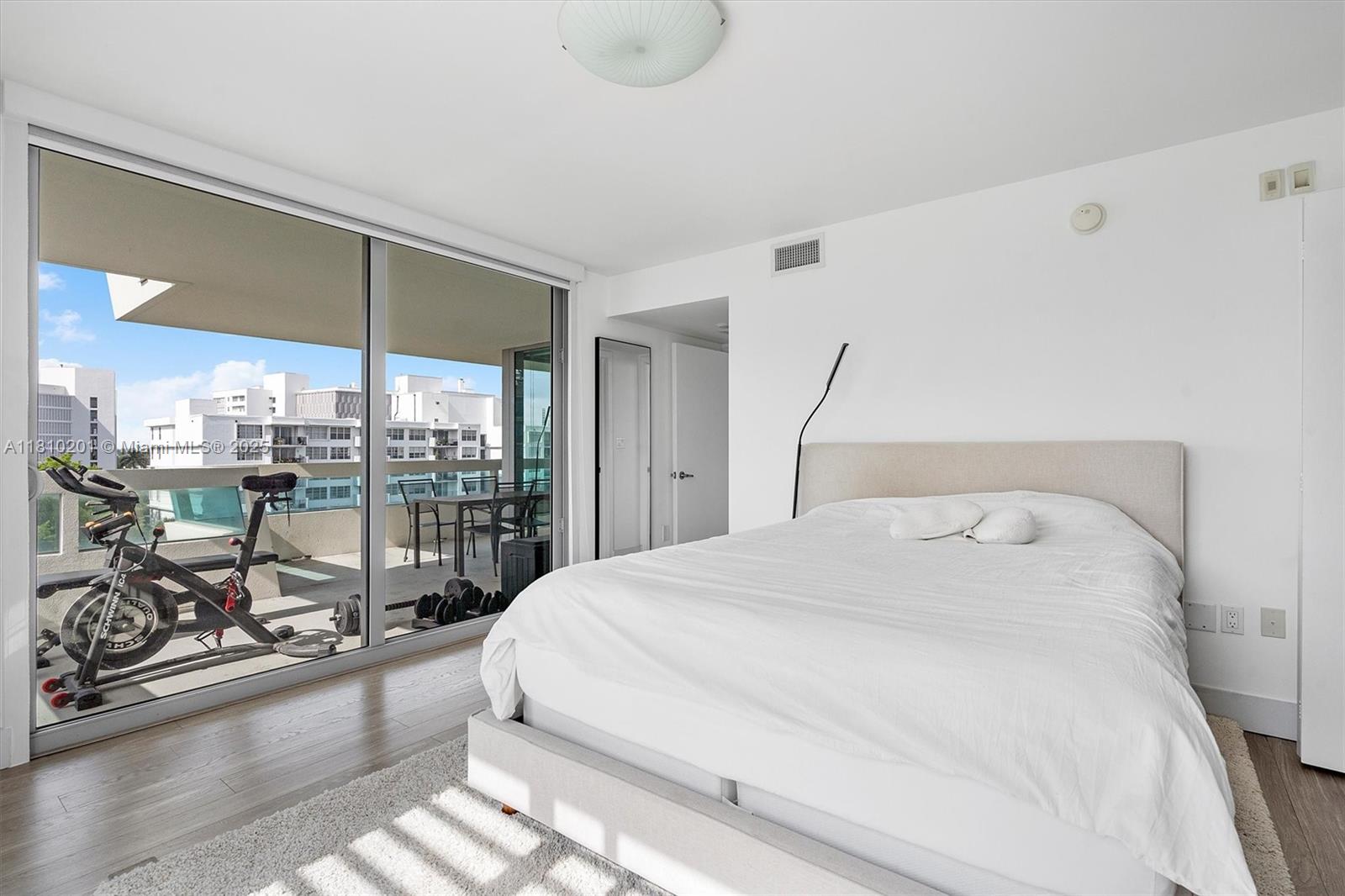 BAY HARBOR CLUB CONDO - Residential