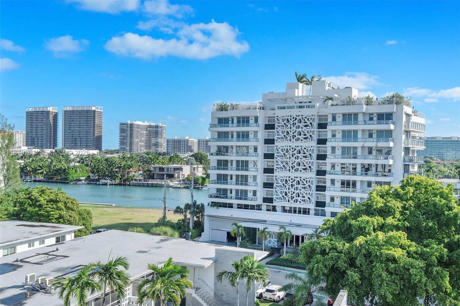 BAY HARBOR CLUB CONDO - Residential