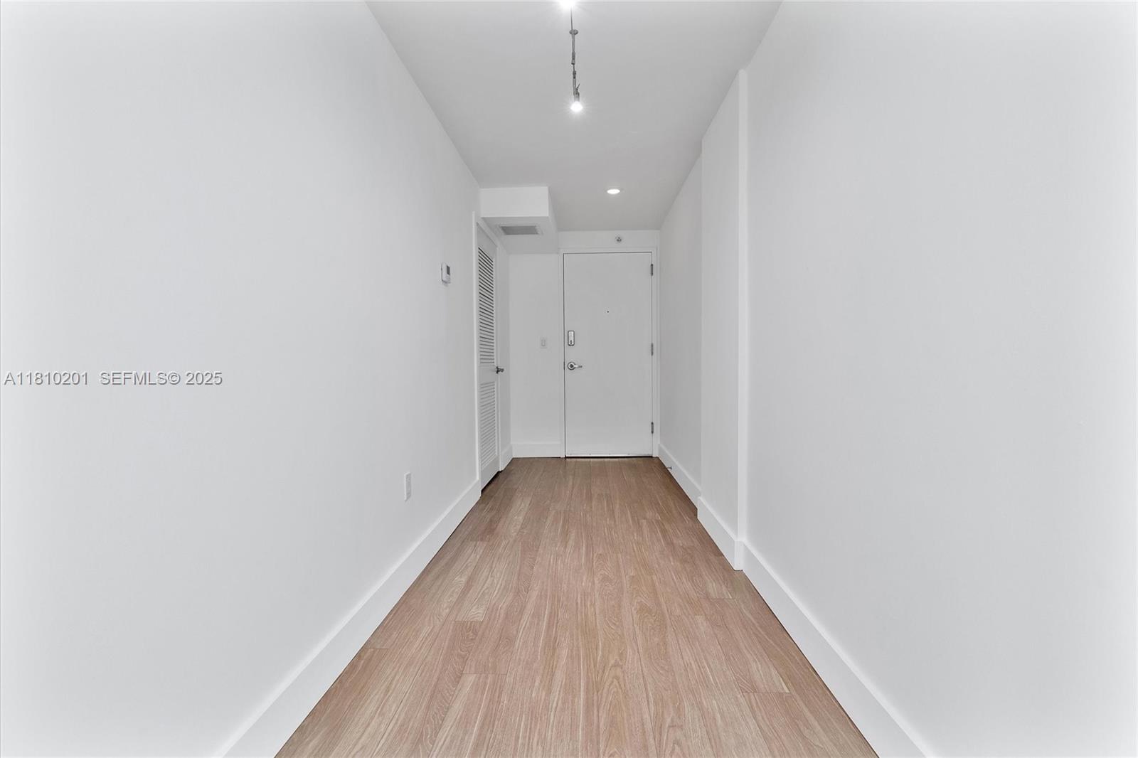 BAY HARBOR CLUB CONDO - Residential