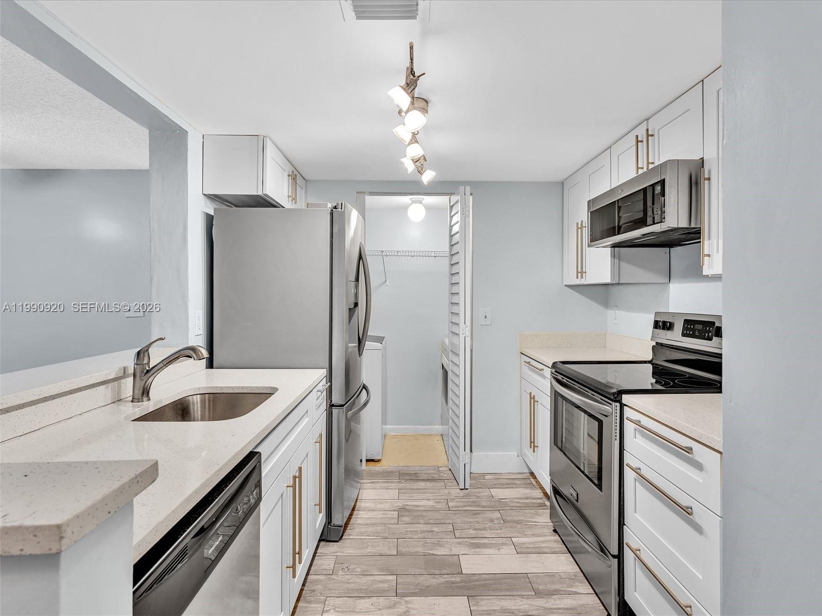 CITATION WAY CONDO - Residential Lease