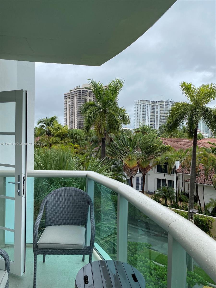 Property for Sale at 19380 Collins Ave 326, Sunny Isles Beach, Miami-Dade County, Florida - Bedrooms: 3 
Bathrooms: 2  - $600,000