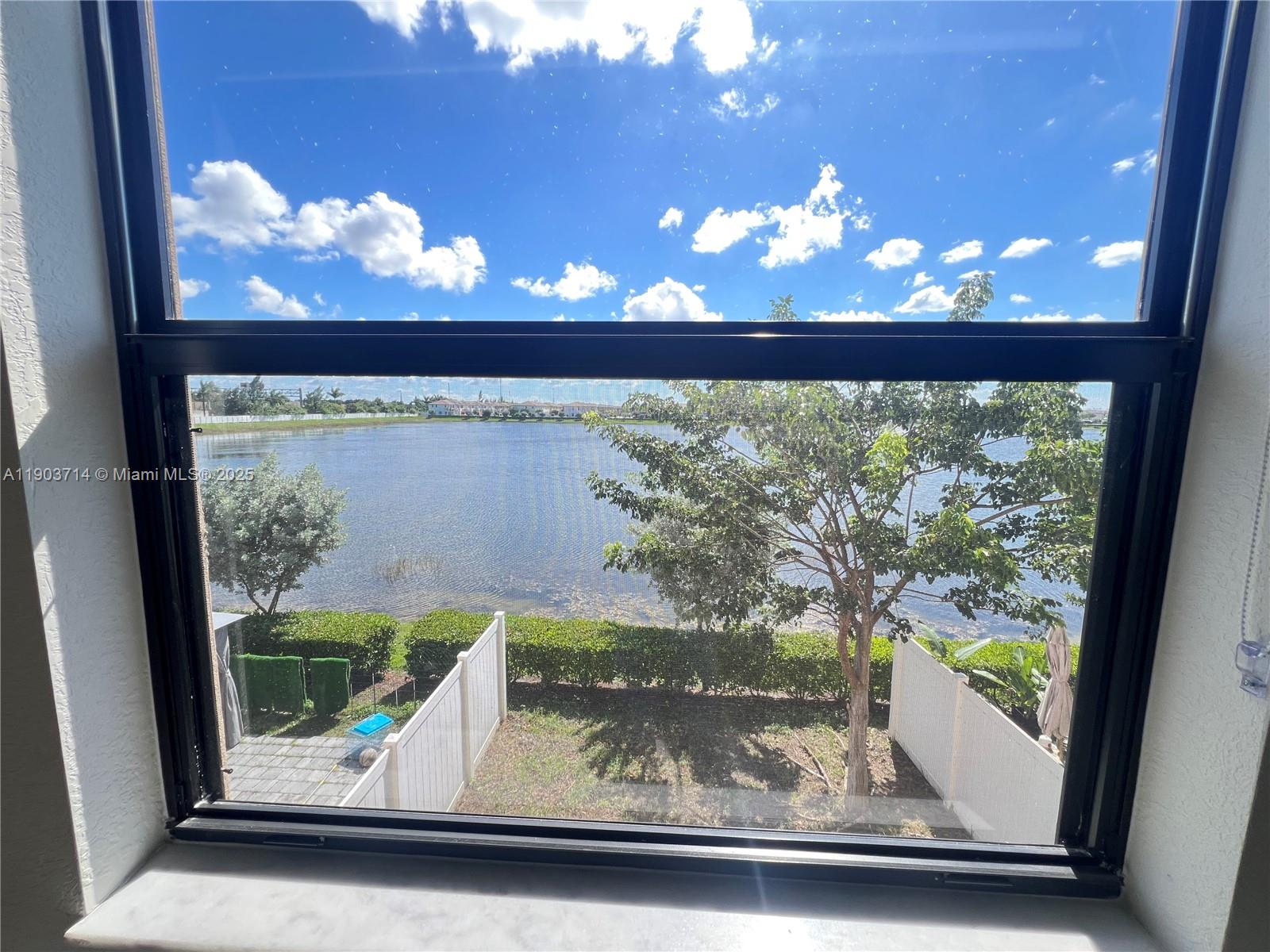 AQUABELLA NORTH - Residential