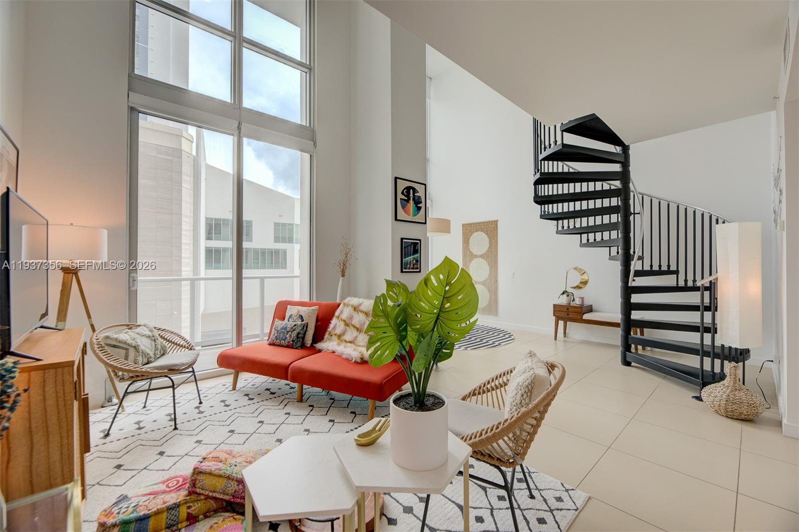 300 S Biscayne Blvd L-428