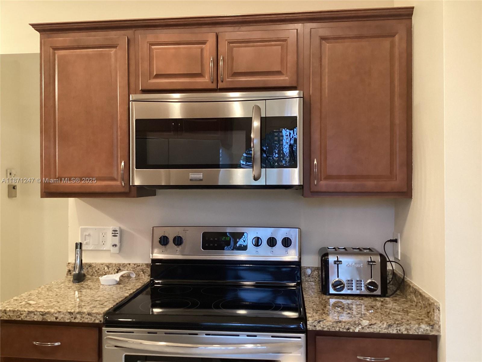 BRIGHTON LAKES - Residential