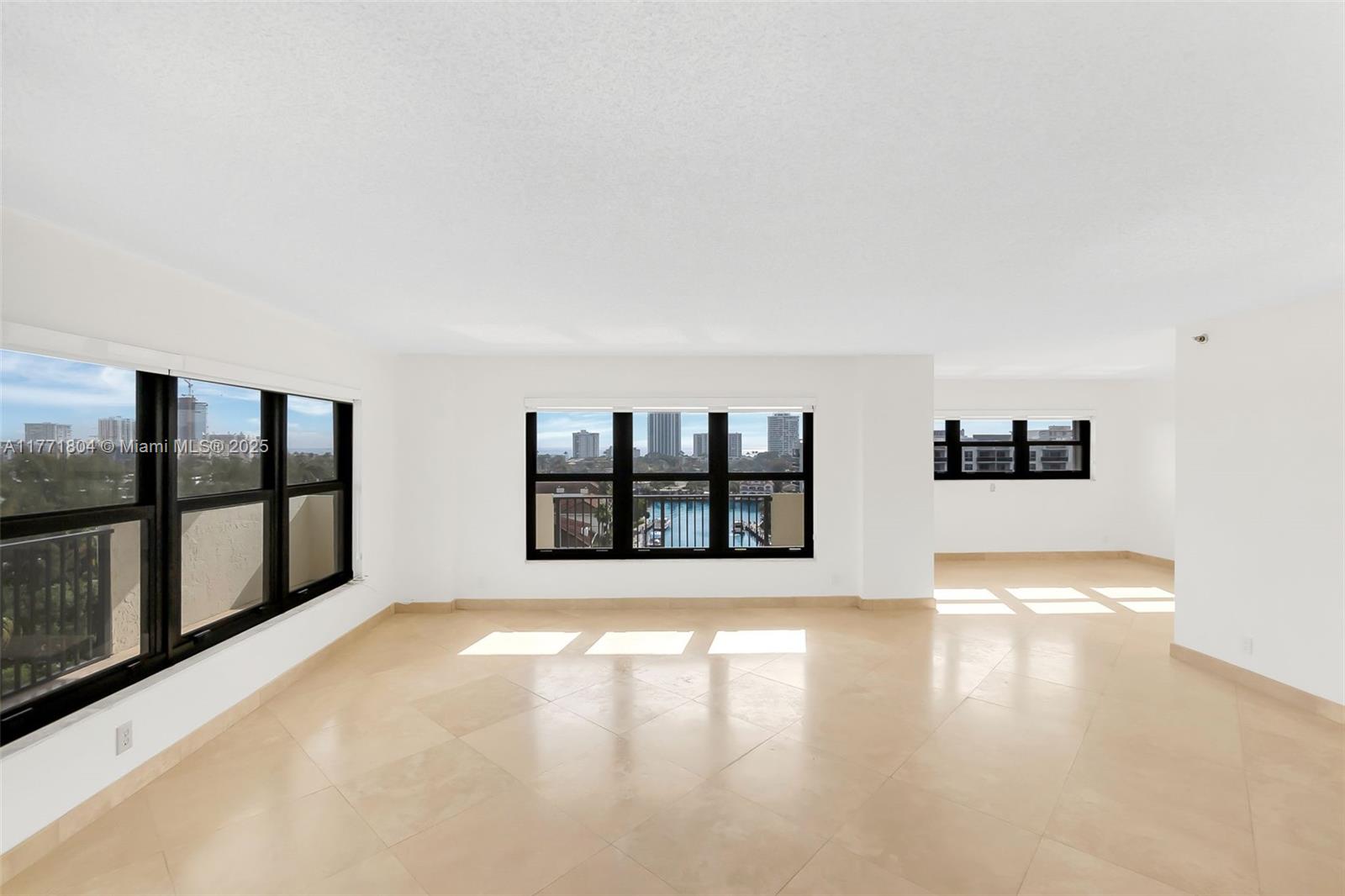 3200 Port Royale Dr N 1012