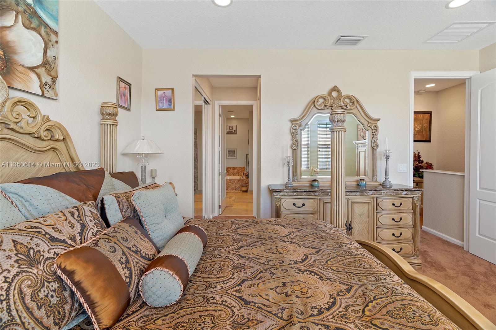 MONTCLAIR CONDO - Residential