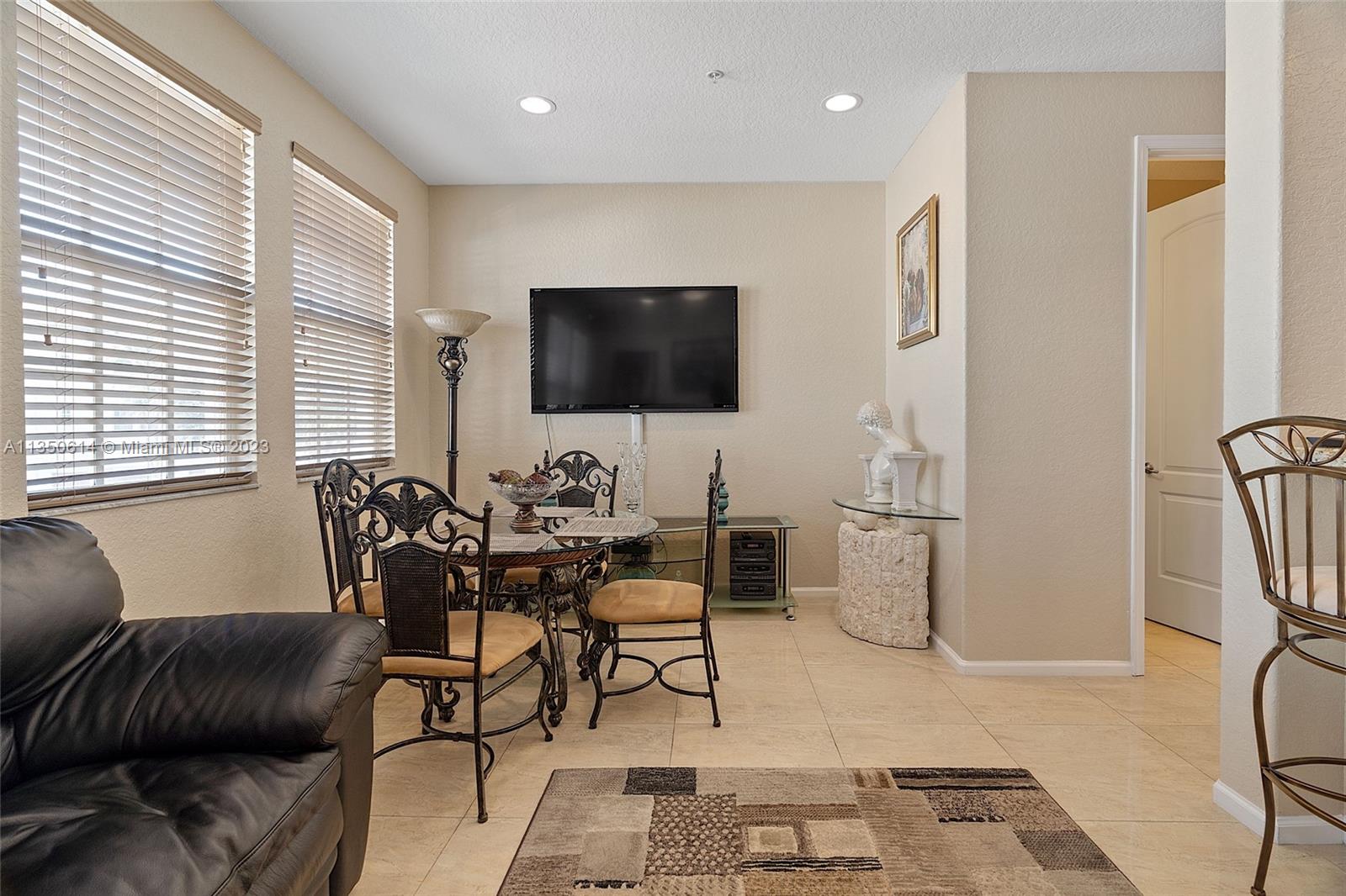 MONTCLAIR CONDO - Residential