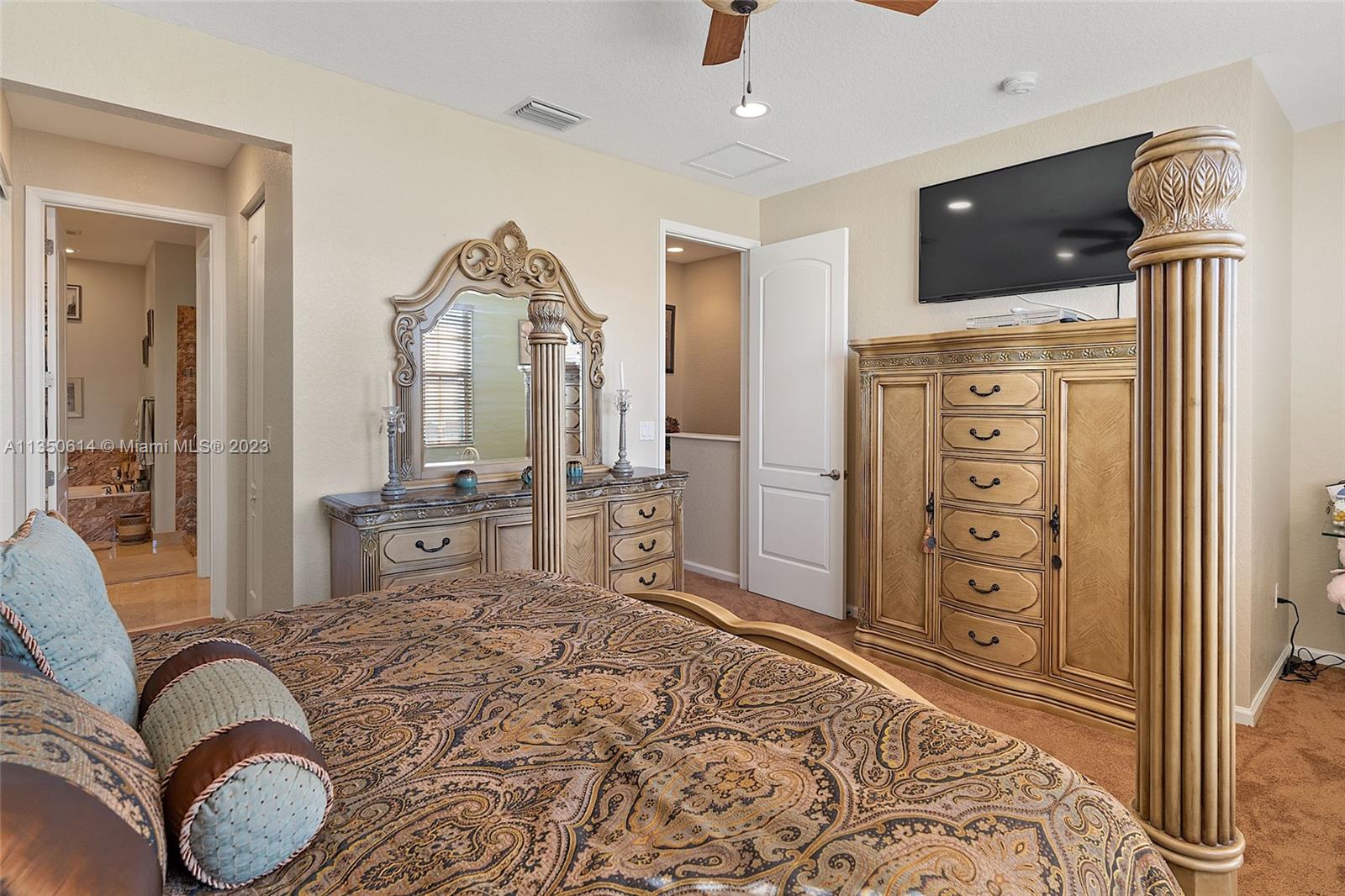 MONTCLAIR CONDO - Residential