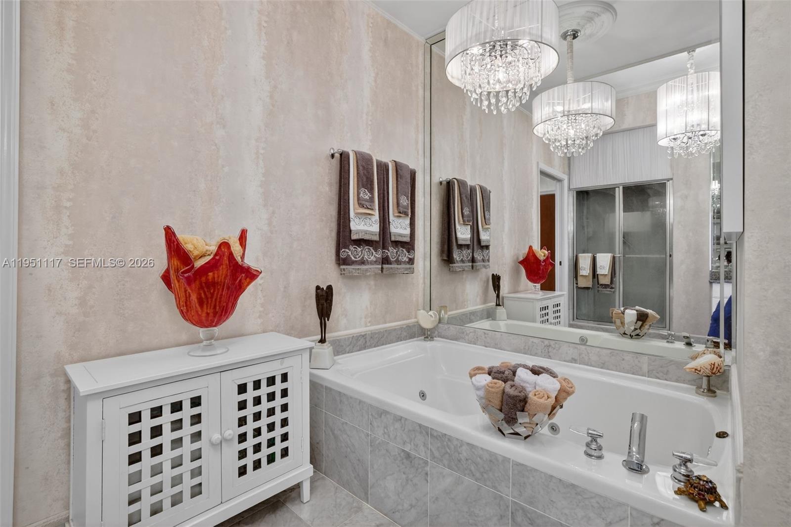 HARBOR TWS AT THE WATERWA - Residential