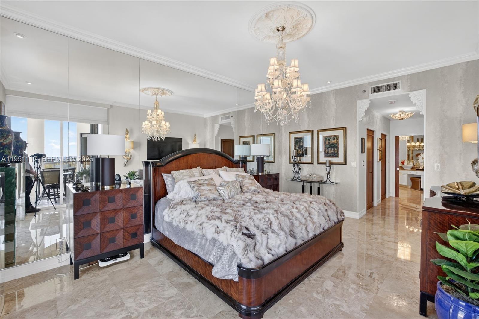 HARBOR TWS AT THE WATERWA - Residential