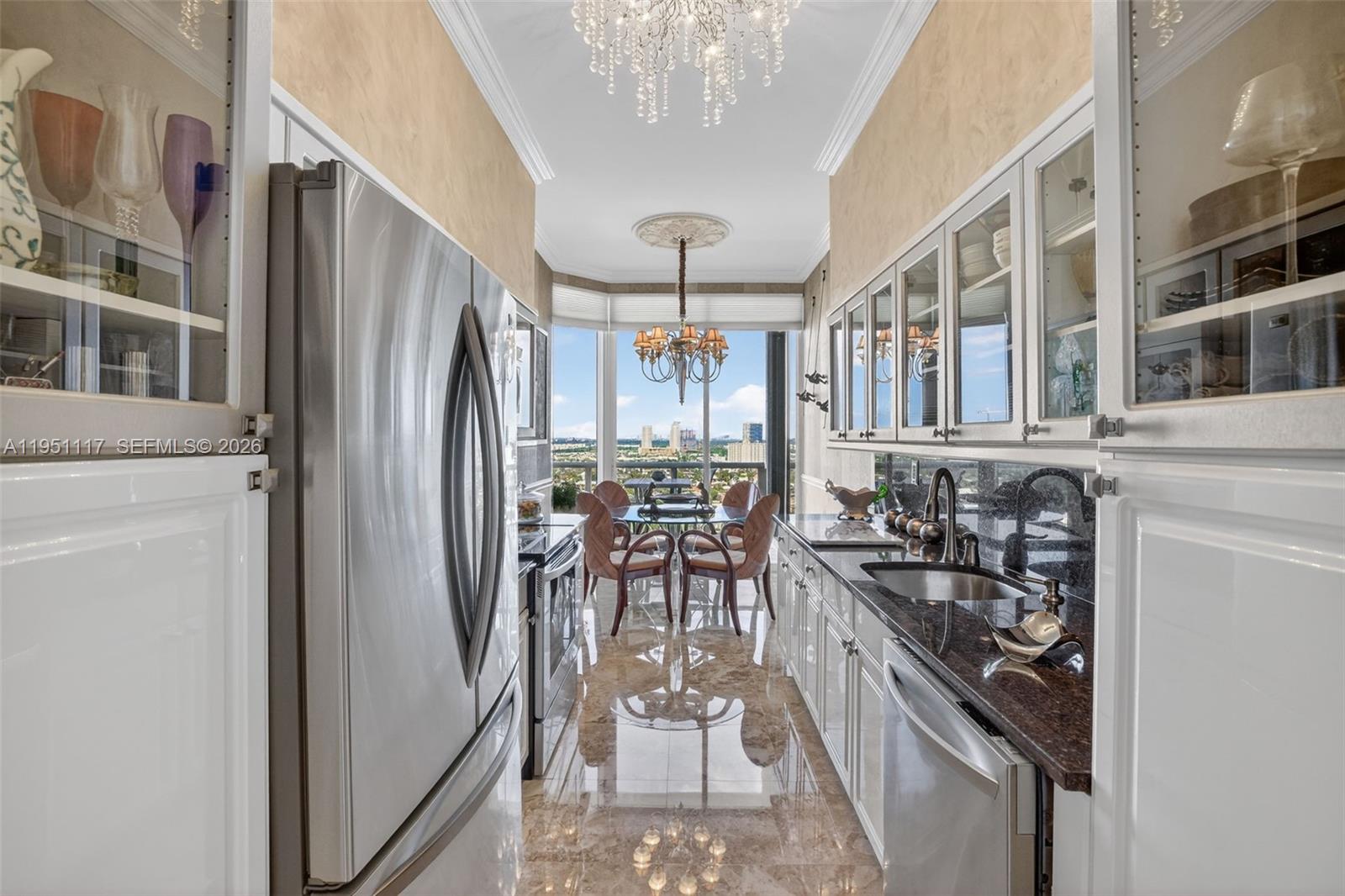 HARBOR TWS AT THE WATERWA - Residential