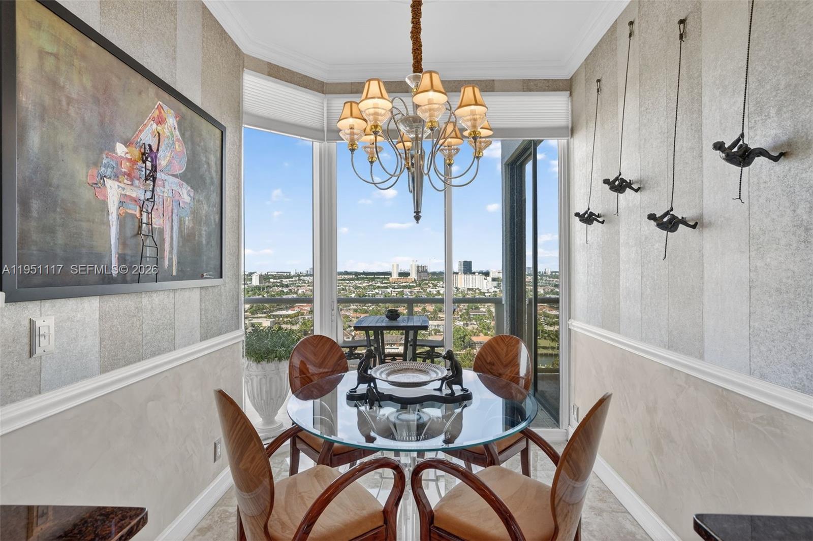 HARBOR TWS AT THE WATERWA - Residential