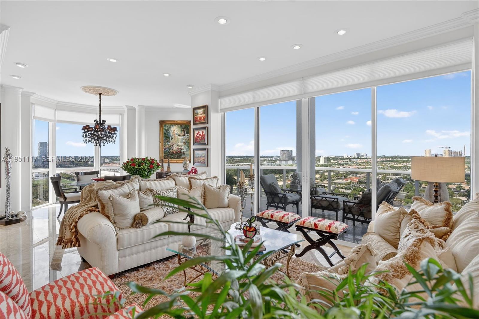 HARBOR TWS AT THE WATERWA - Residential