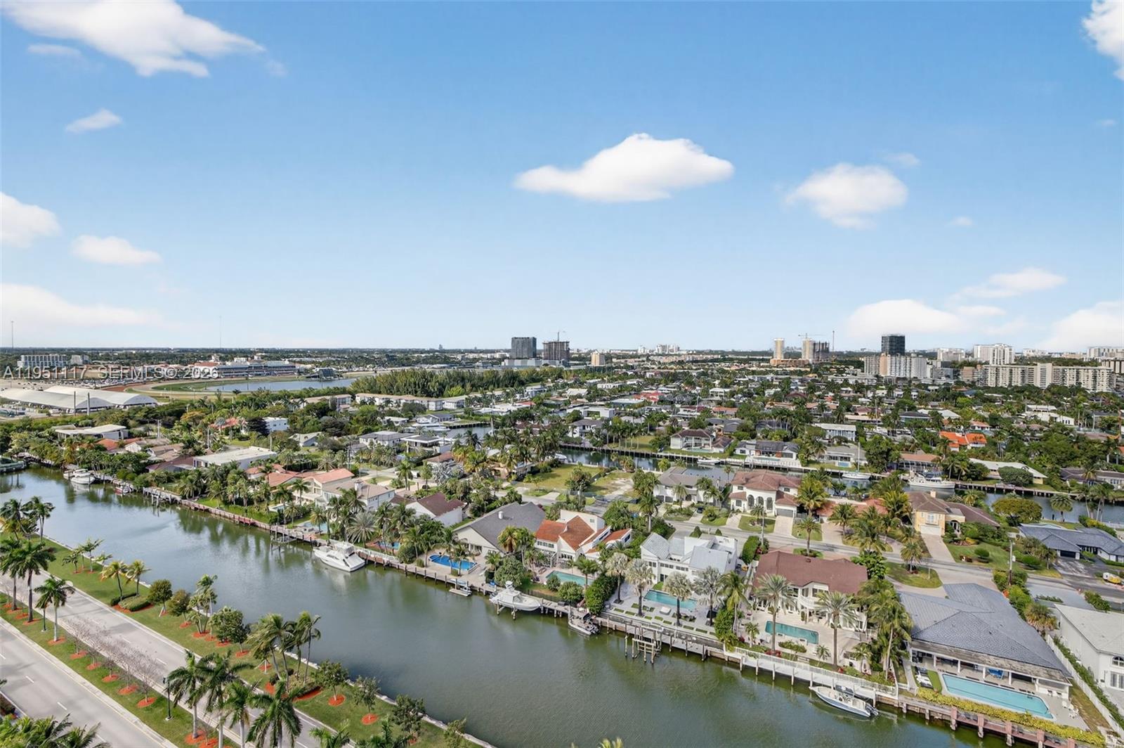 HARBOR TWS AT THE WATERWA - Residential