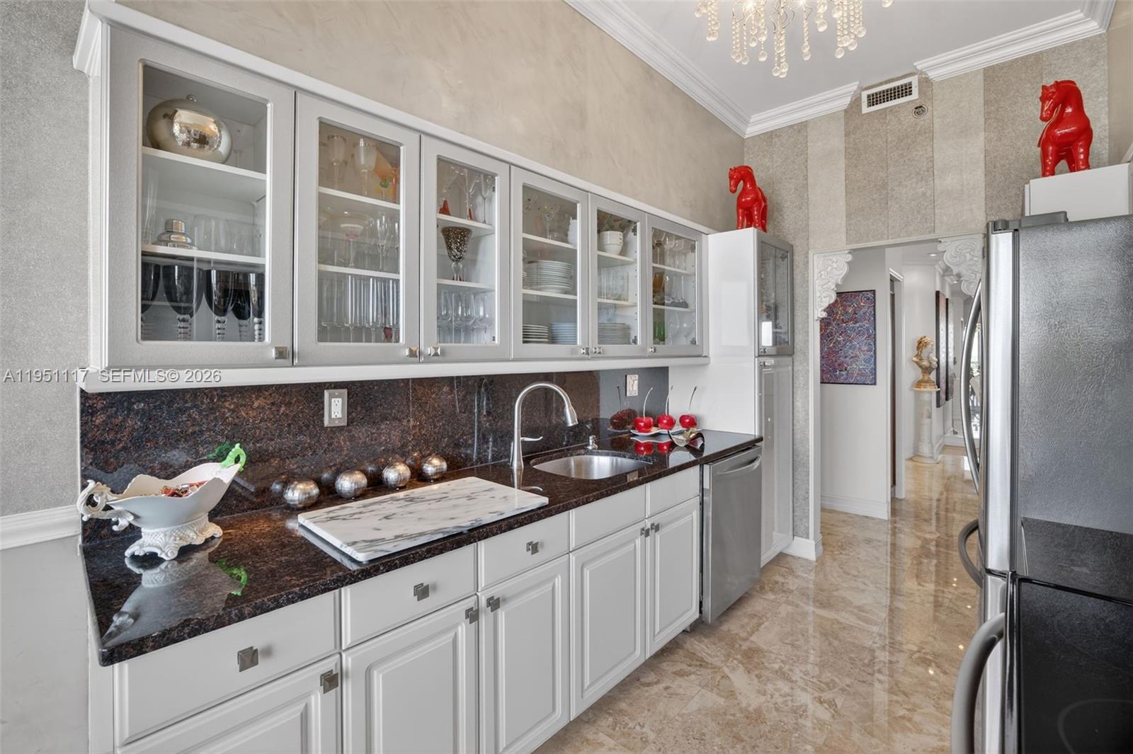 HARBOR TWS AT THE WATERWA - Residential