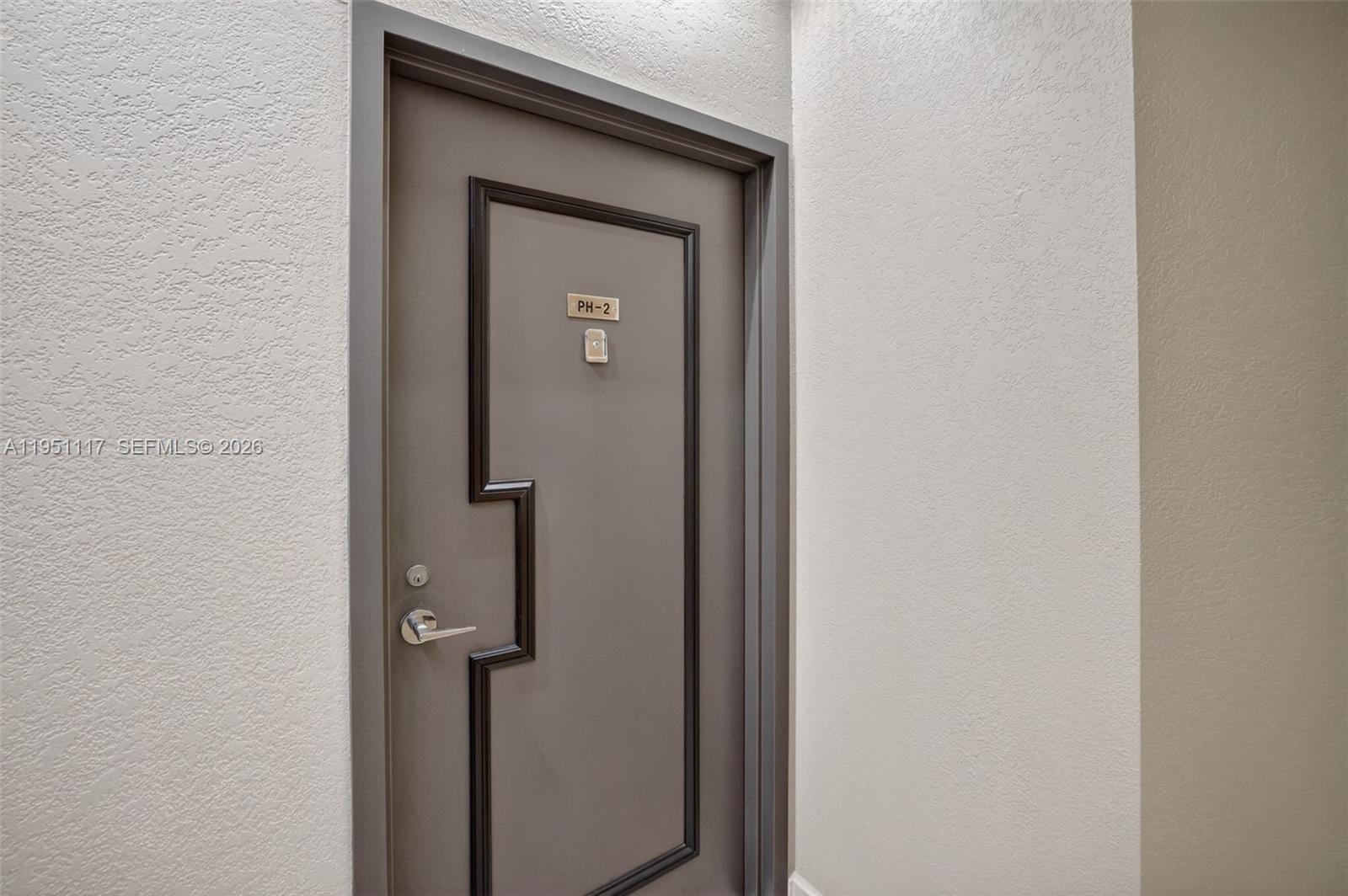 HARBOR TWS AT THE WATERWA - Residential