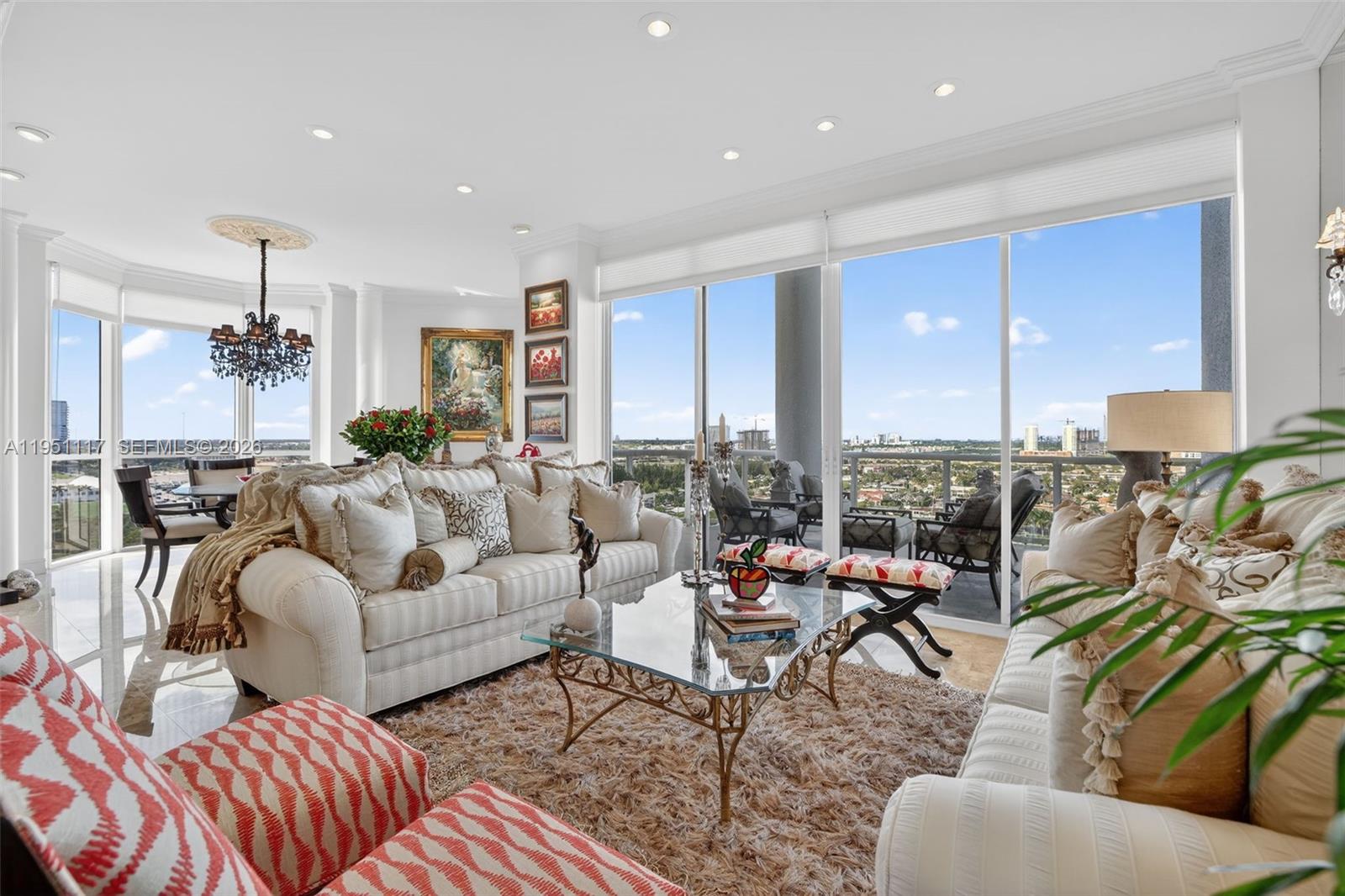 HARBOR TWS AT THE WATERWA - Residential