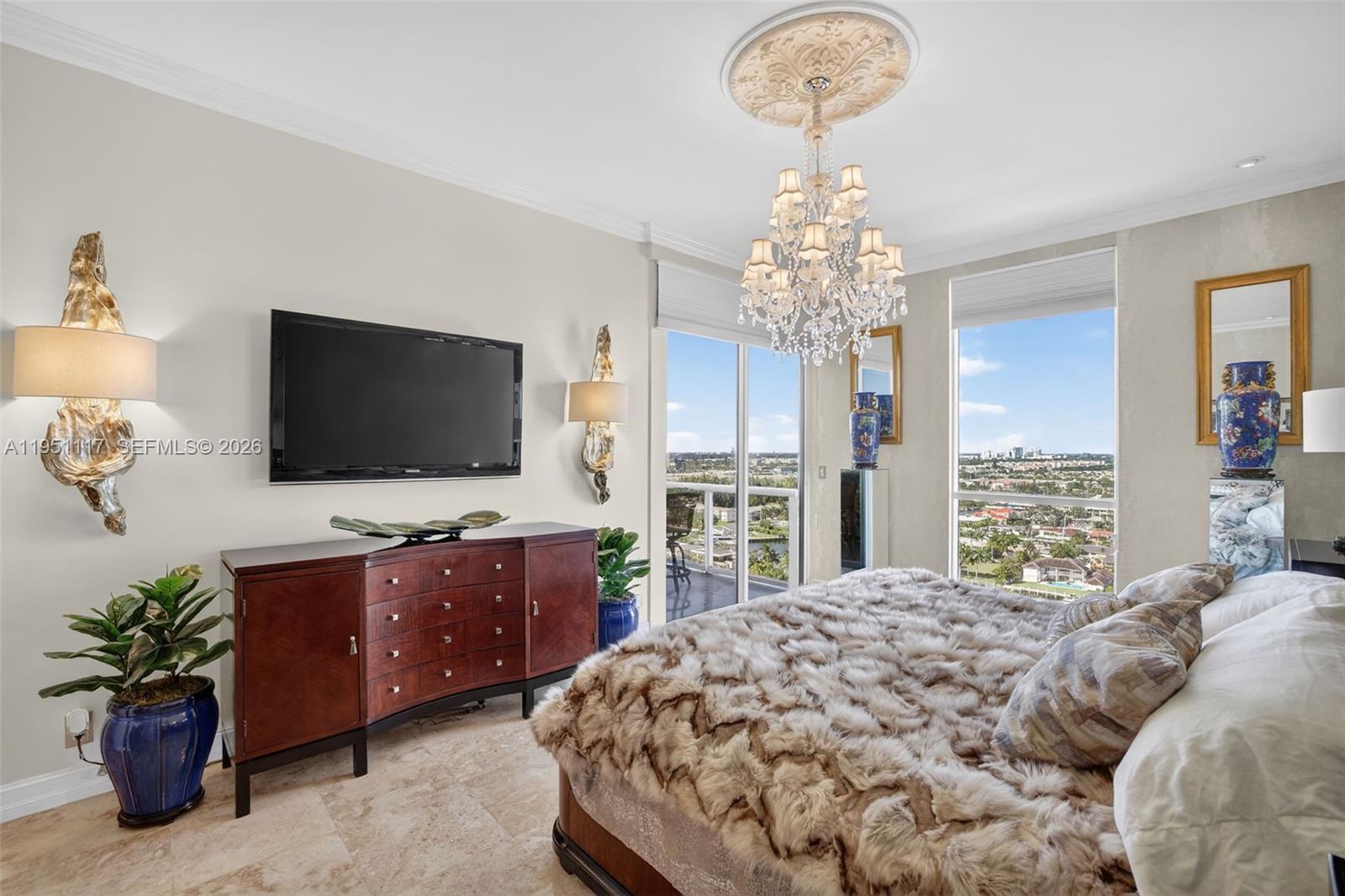 HARBOR TWS AT THE WATERWA - Residential