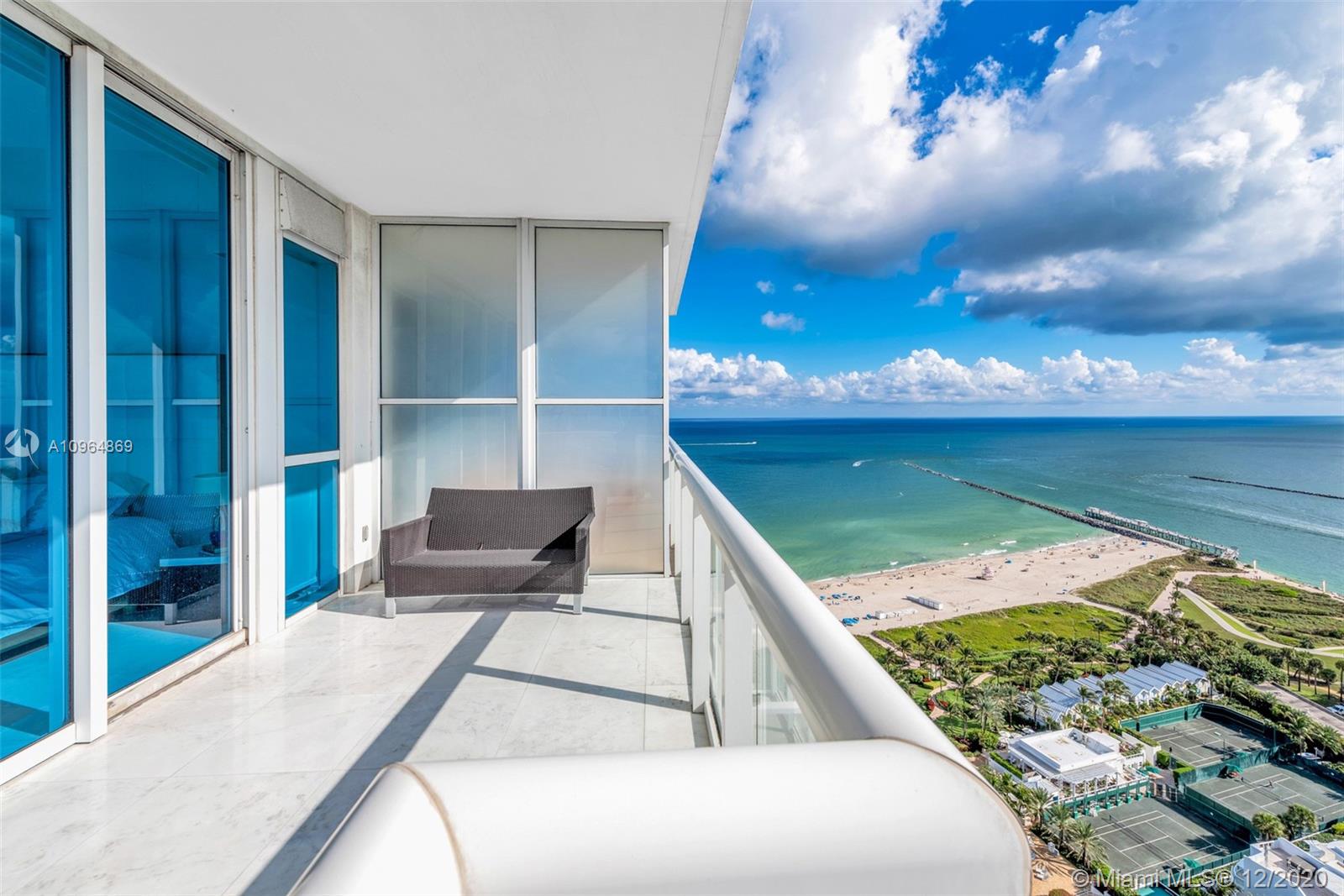 CONTINUUM ON SOUTH BEACH - Residential