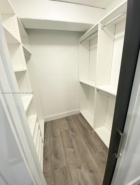 THE PRESIDENTIAL CONDO - Residential