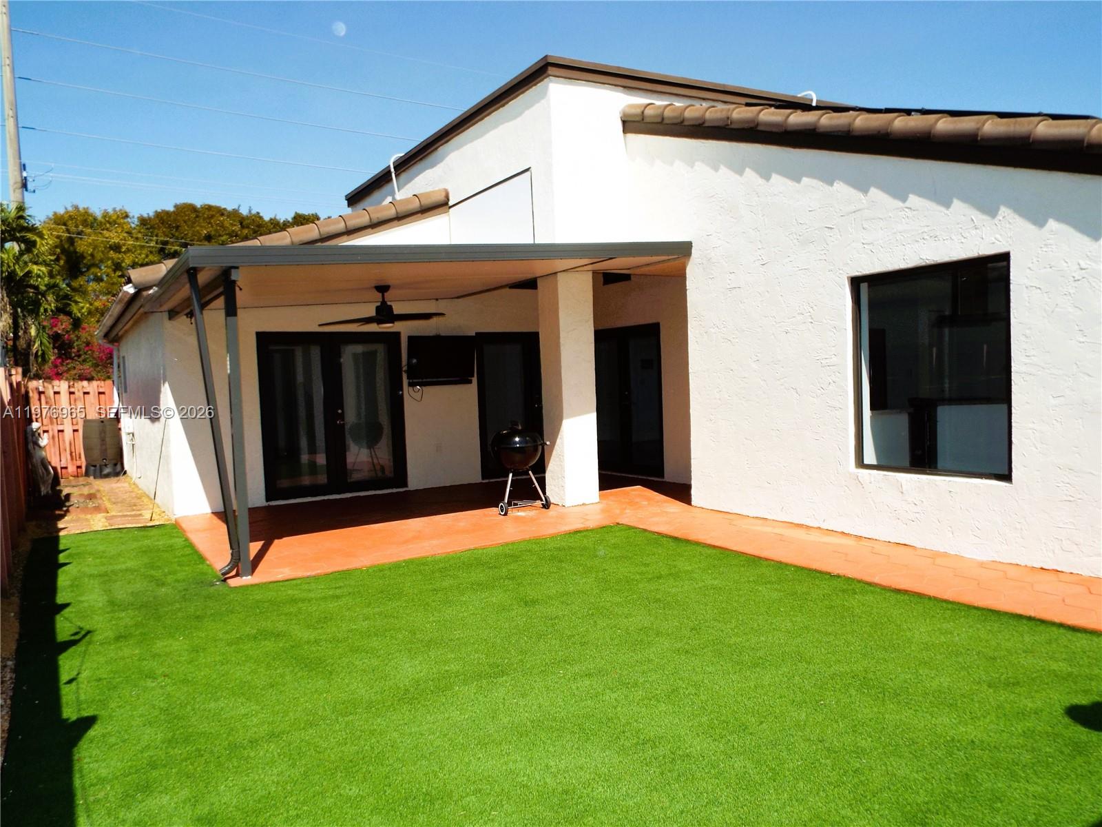 POINCIANA POINTE PHASE 1 - Residential Lease