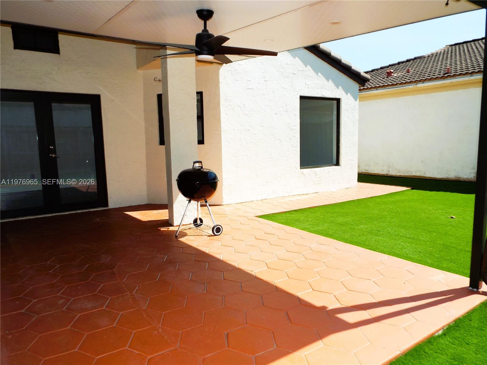 POINCIANA POINTE PHASE 1 - Residential Lease