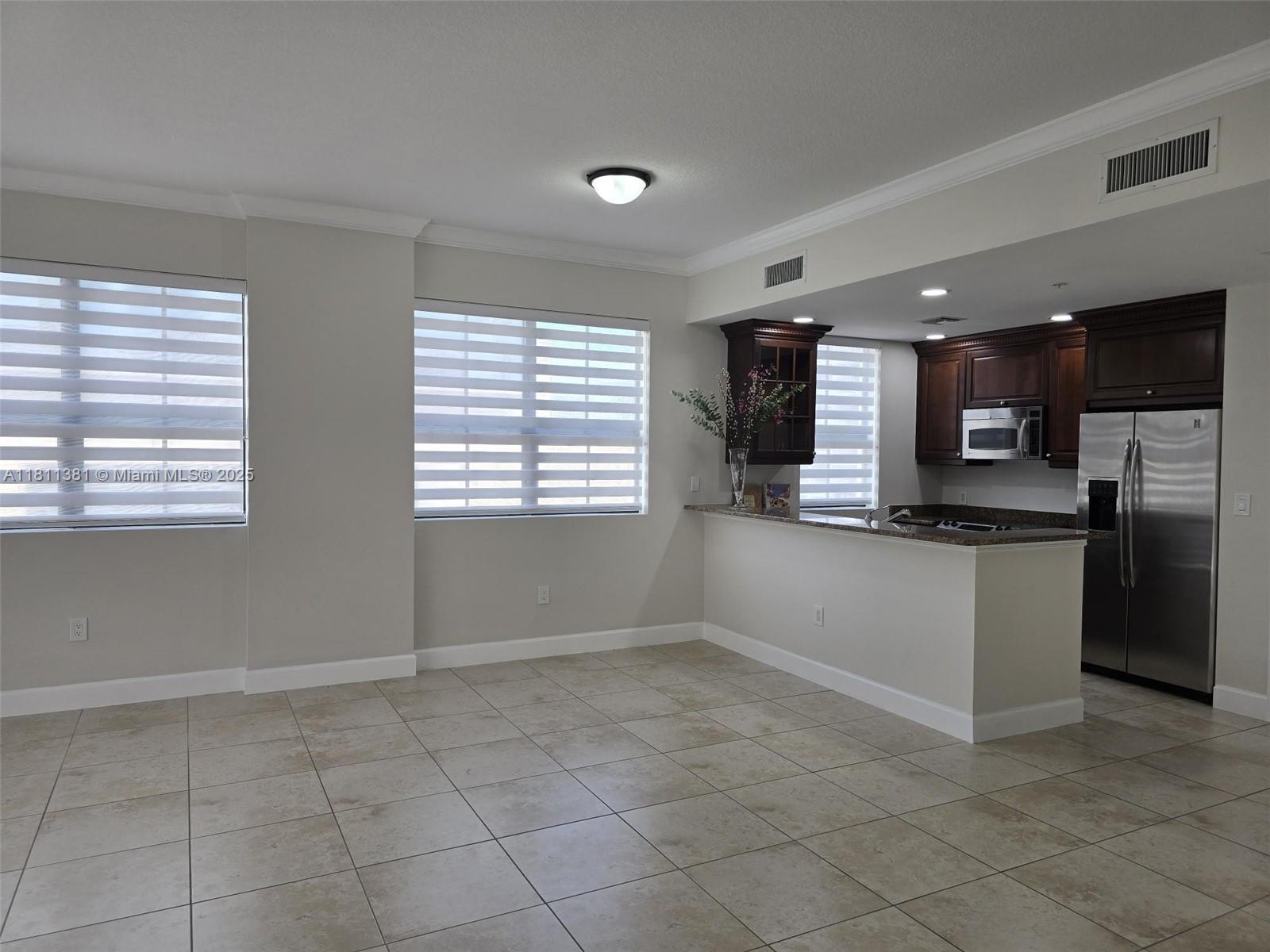 100 Andalusia Ave 712