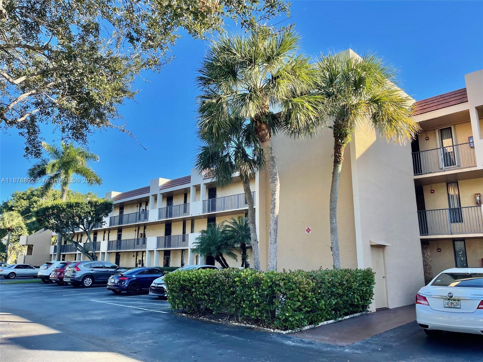 CORAL GATE III CONDO - Residential