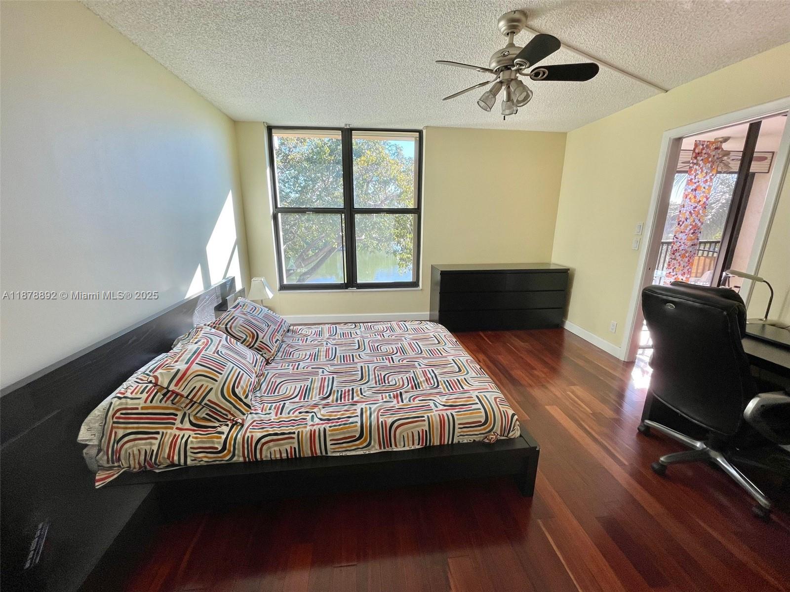 CORAL GATE III CONDO - Residential