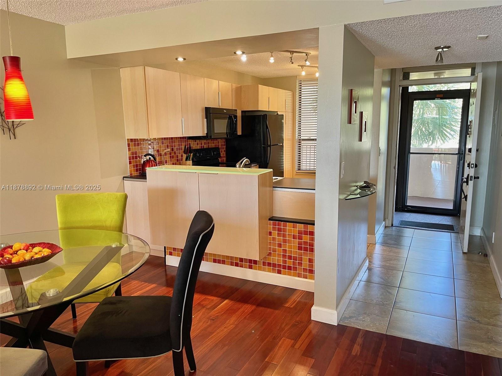 CORAL GATE III CONDO - Residential