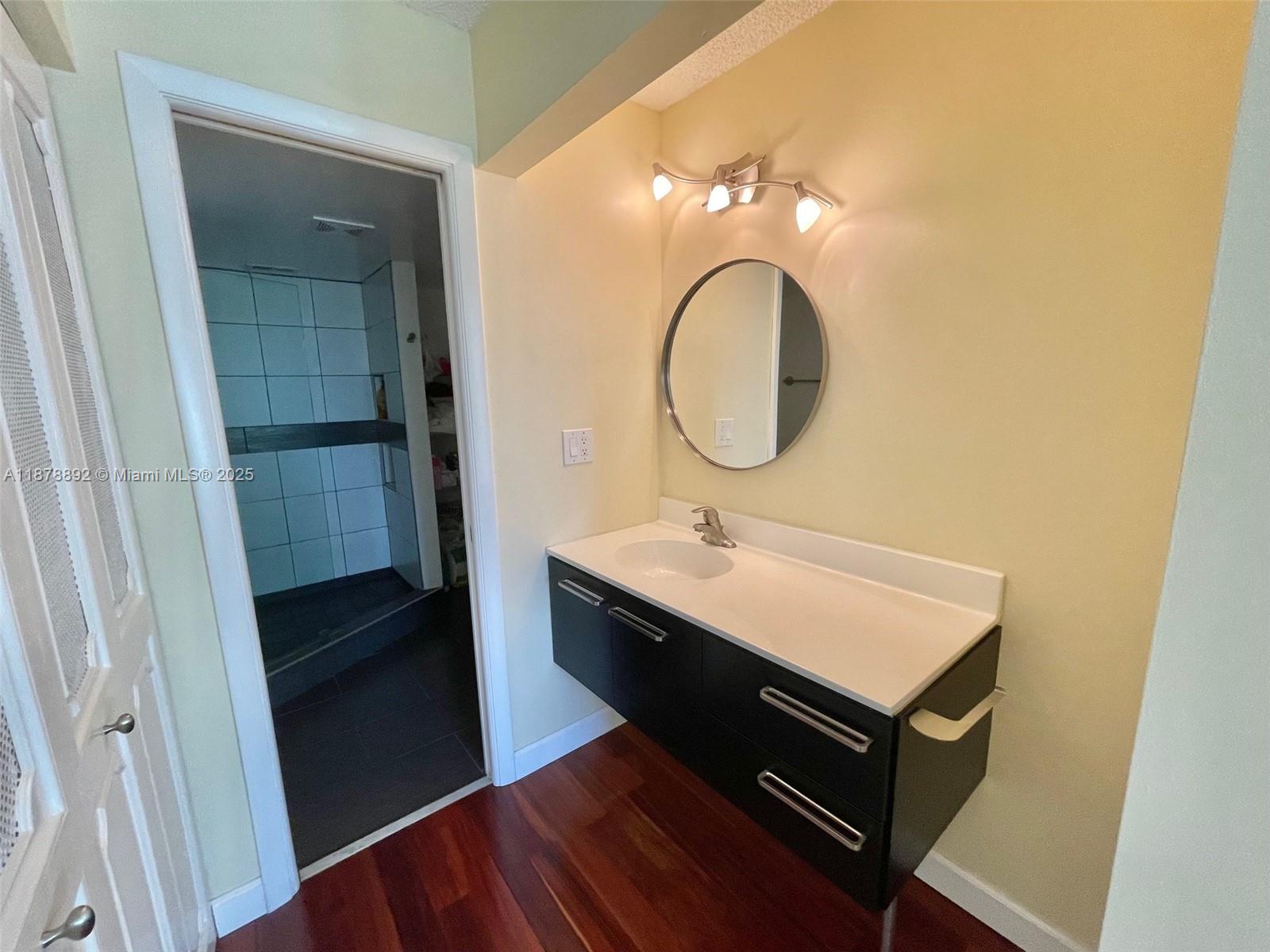 CORAL GATE III CONDO - Residential