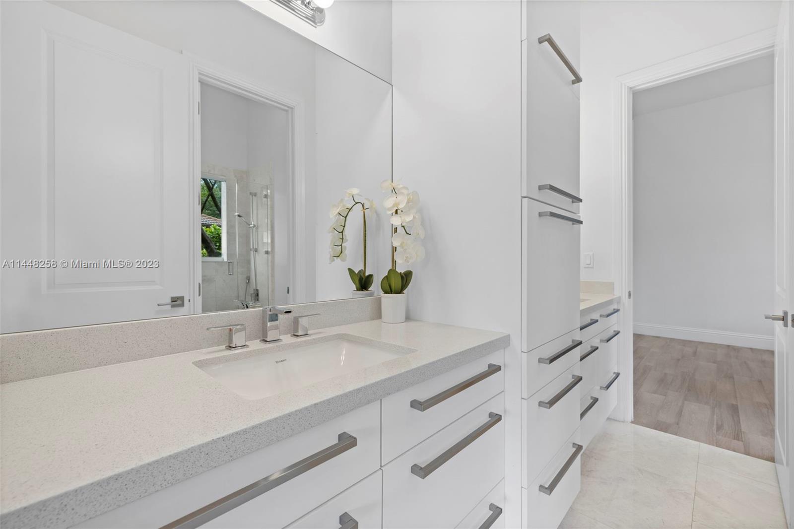 NIKIS PLACE SUBDIVISION - Residential Lease