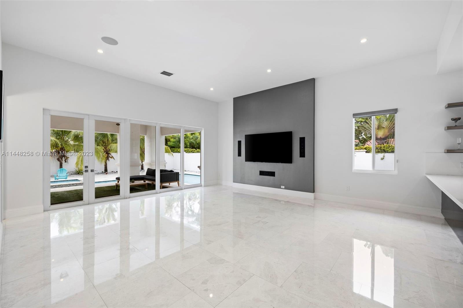 NIKIS PLACE SUBDIVISION - Residential Lease