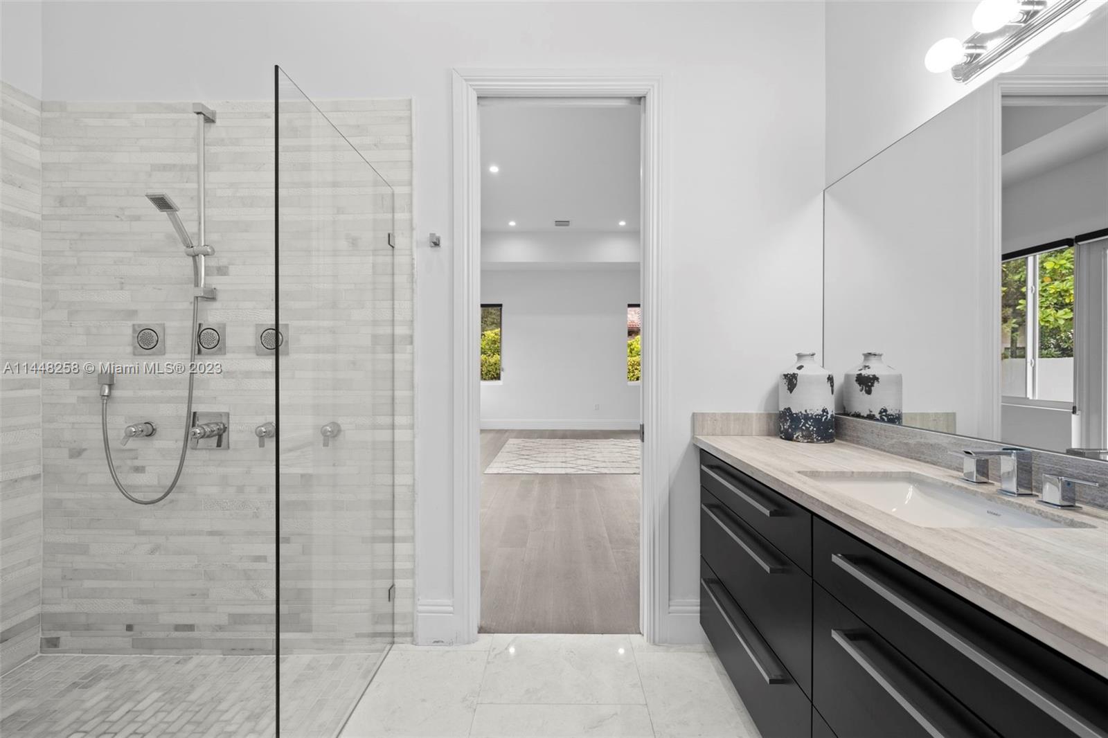 NIKIS PLACE SUBDIVISION - Residential Lease
