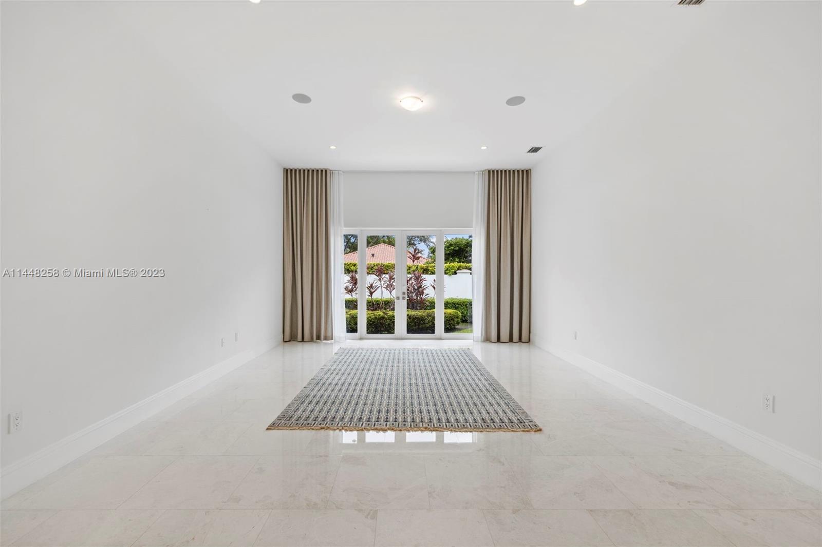 NIKIS PLACE SUBDIVISION - Residential Lease