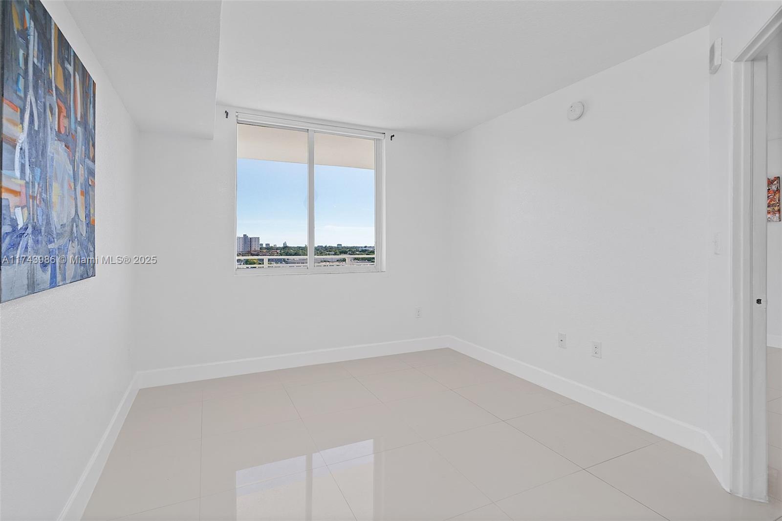 SAN LORENZO CONDO - Residential