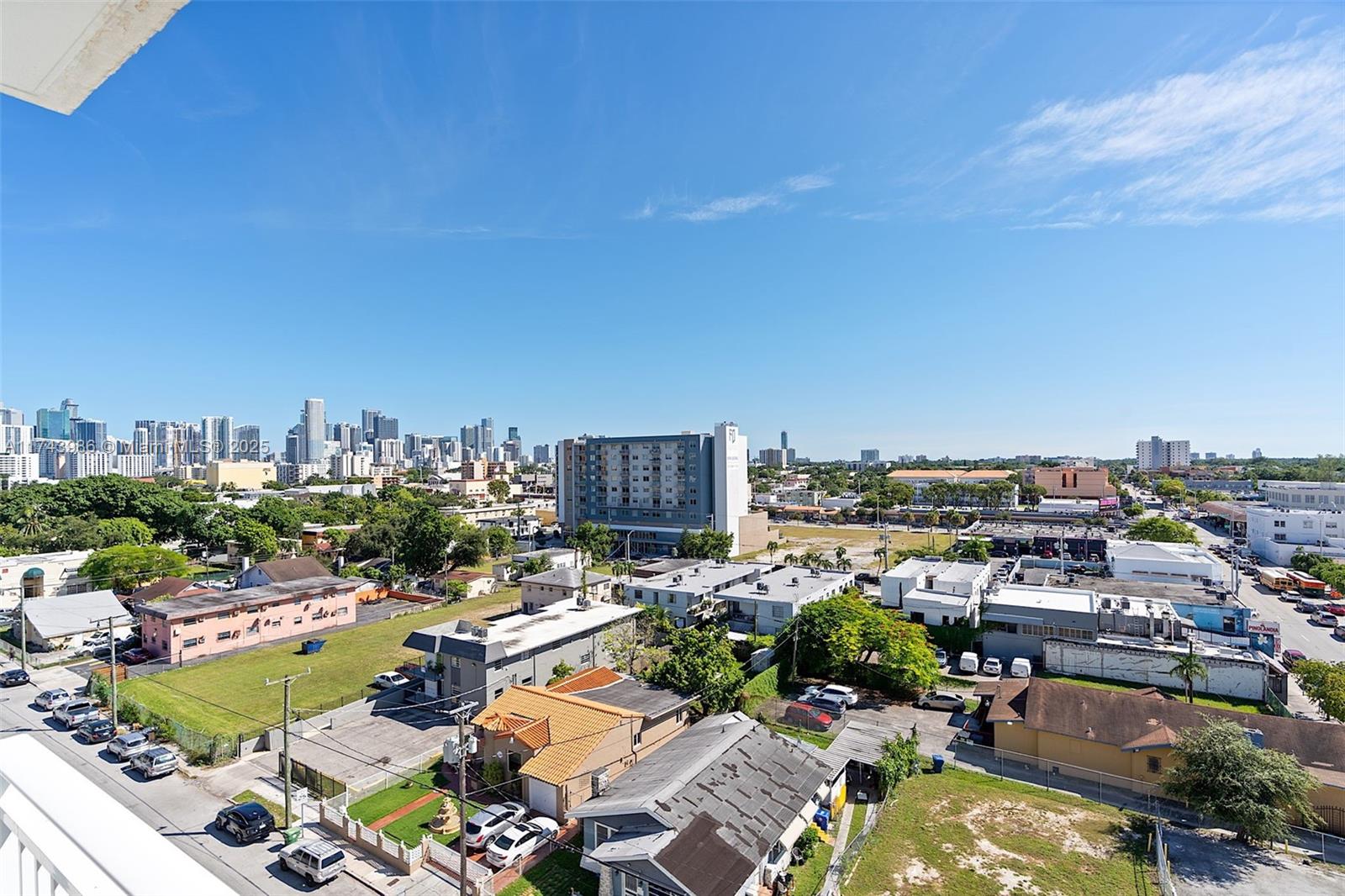 SAN LORENZO CONDO - Residential