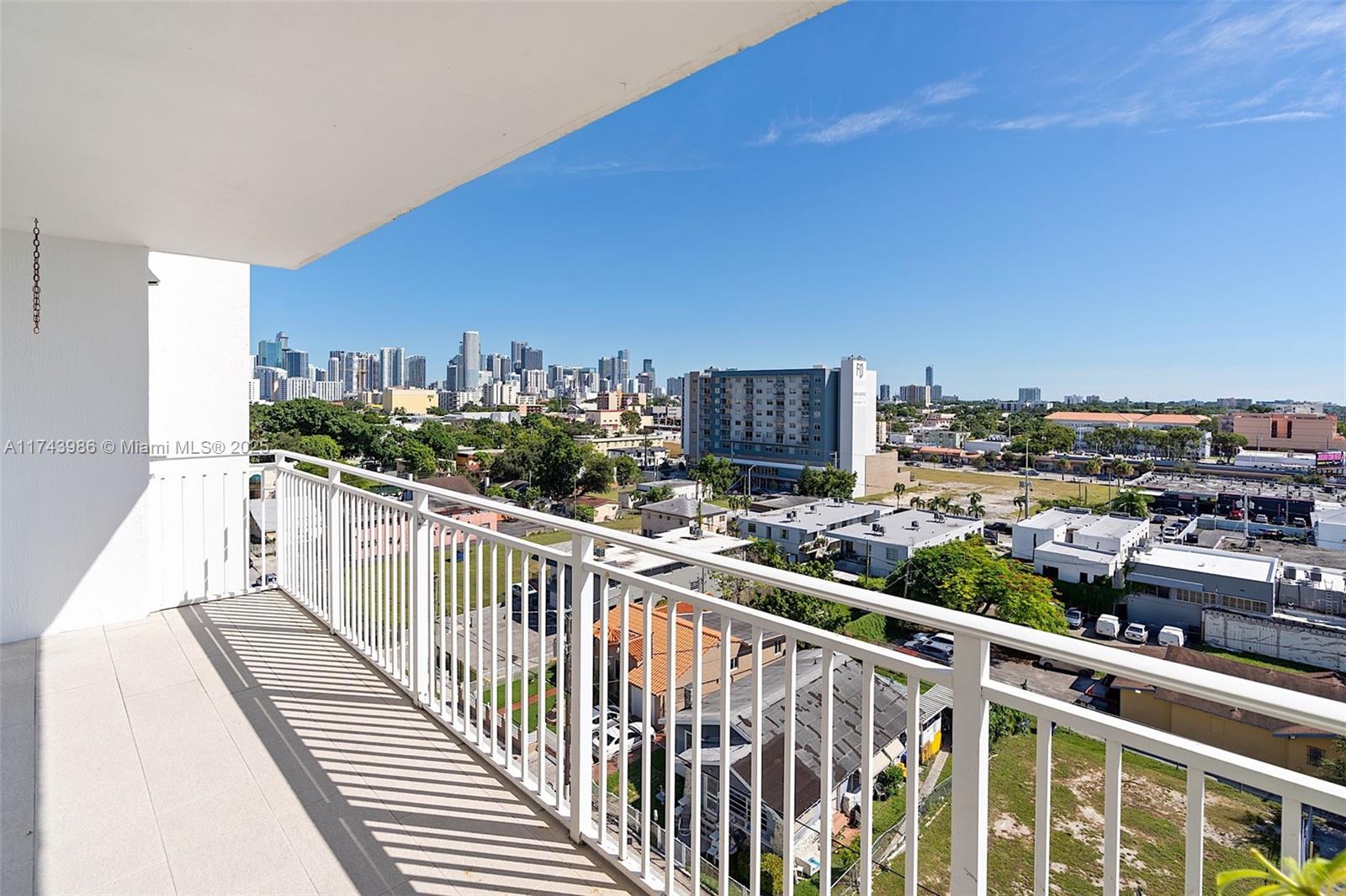 SAN LORENZO CONDO - Residential