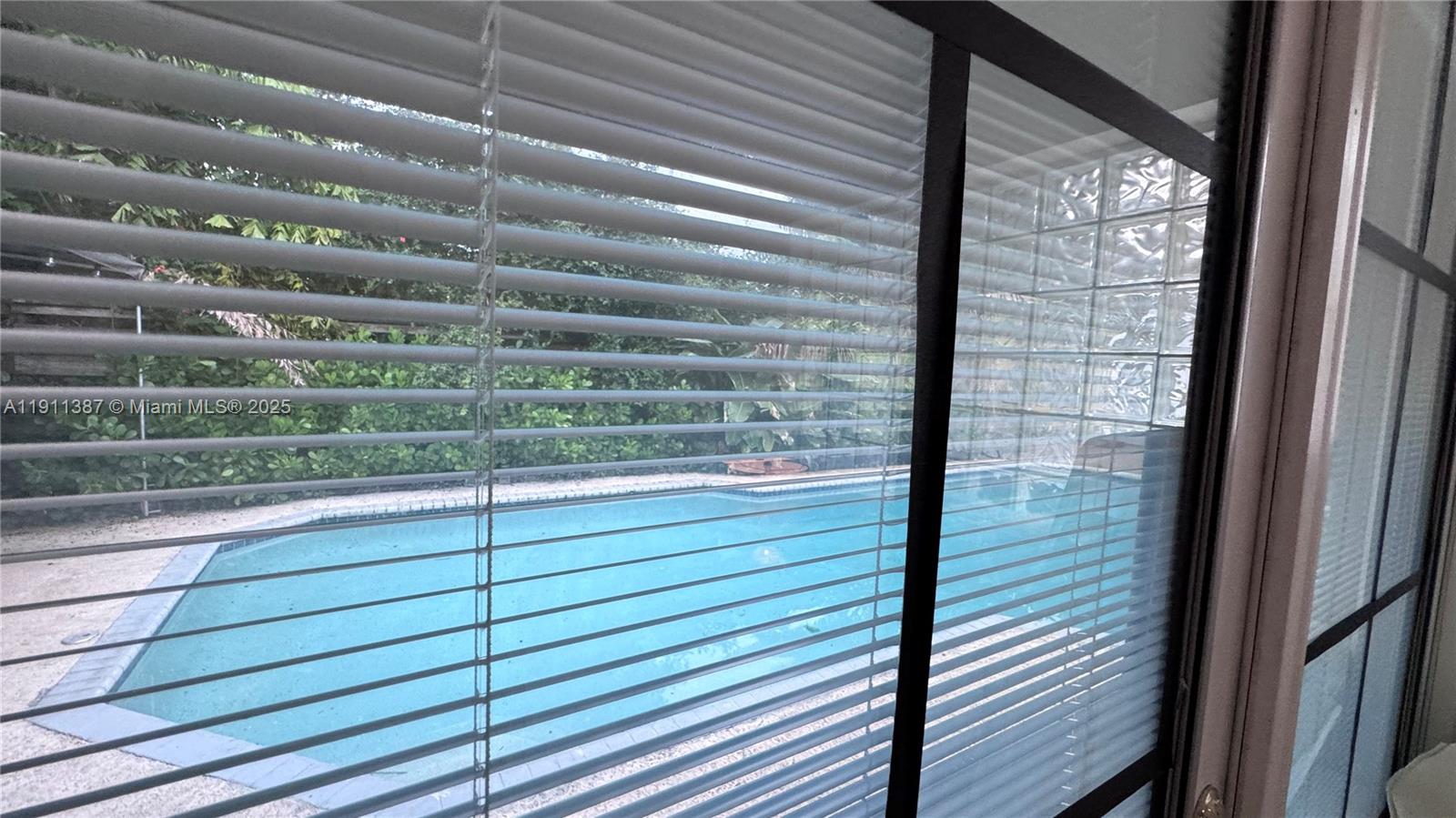 HOLLYWOOD LAKES SEC - Residential Lease