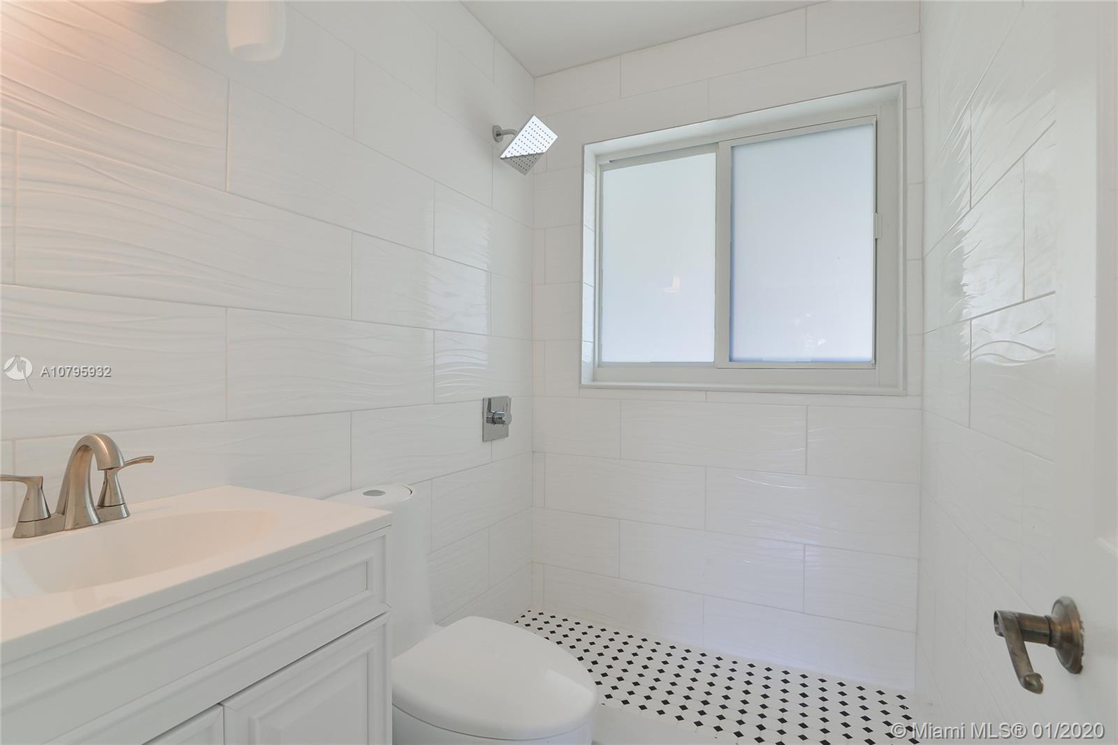 CORAL RIDGE GALT ADD 1 - Residential Lease