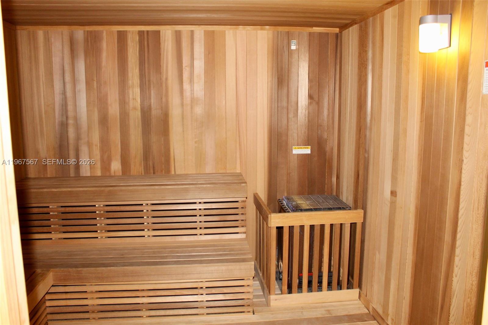 PARAISO BAYVIEWS CONDO - Residential