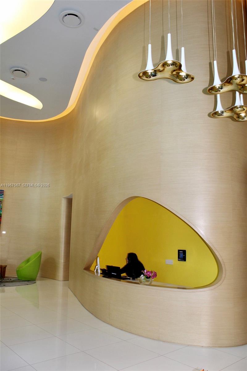 PARAISO BAYVIEWS CONDO - Residential