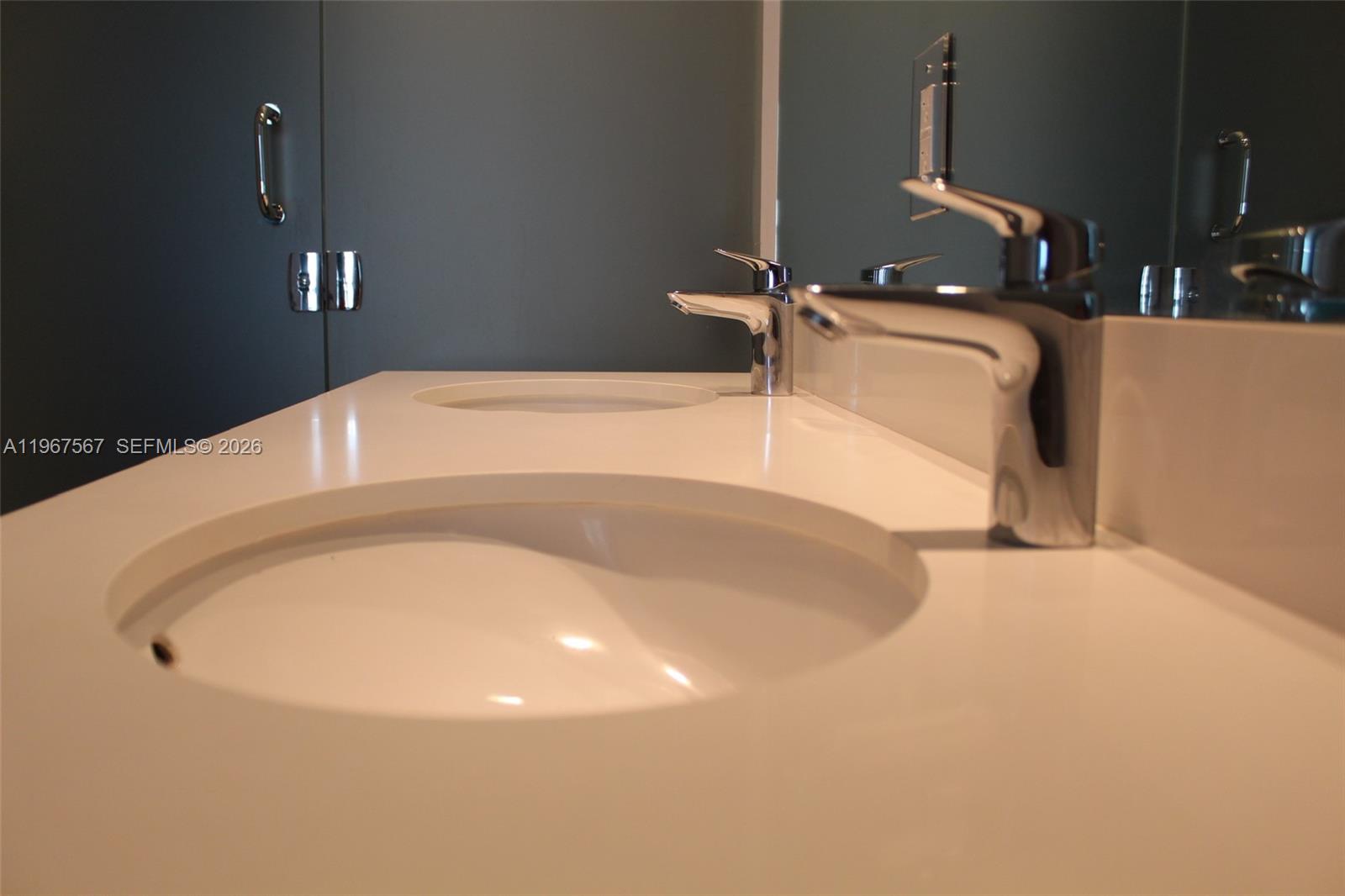 PARAISO BAYVIEWS CONDO - Residential