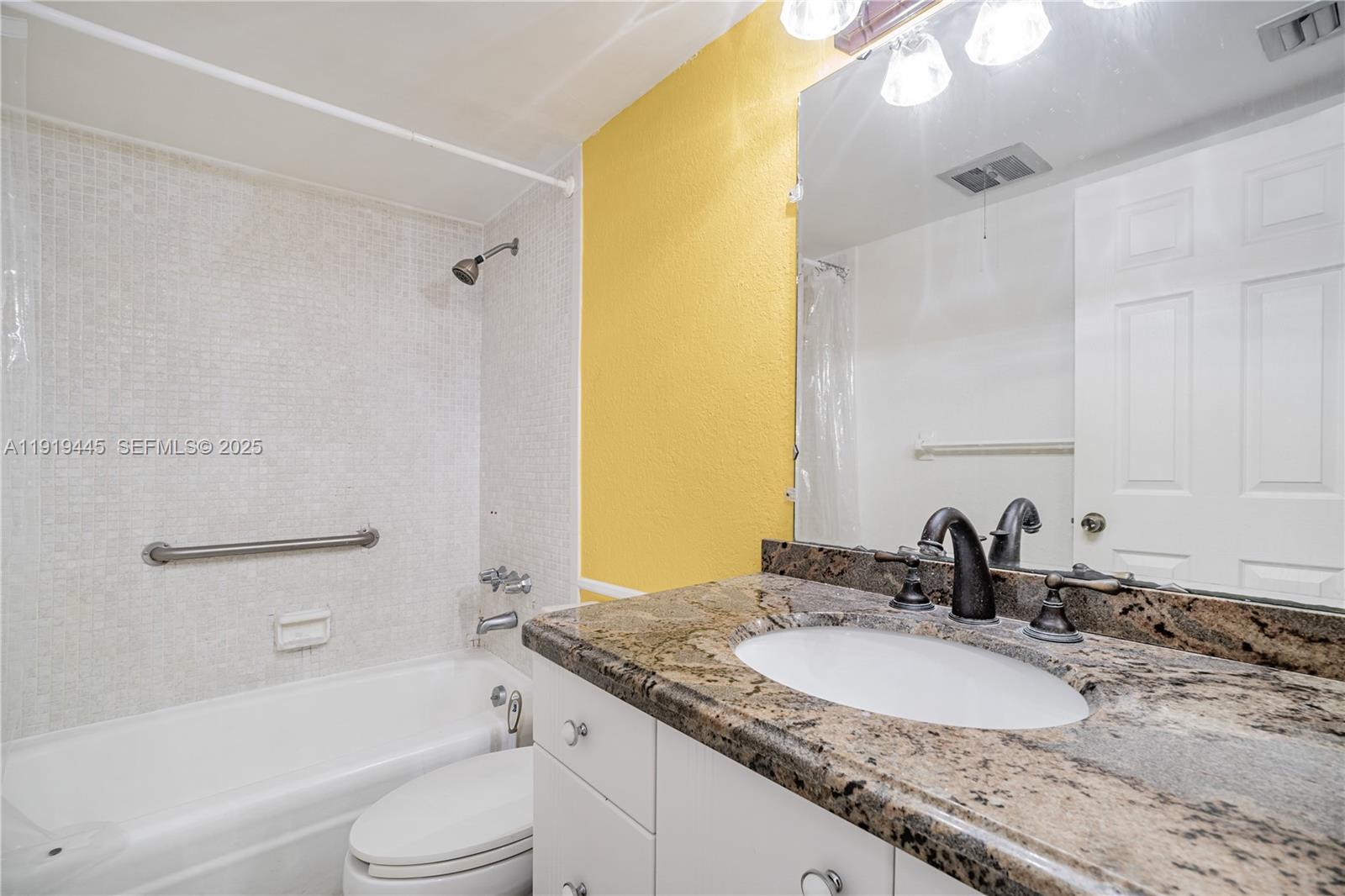 MARGATE GARDENS CONDO - Residential Lease