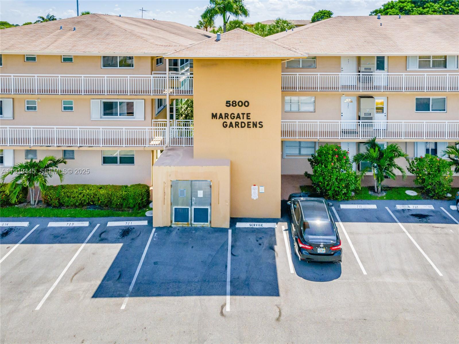 MARGATE GARDENS CONDO - Residential Lease
