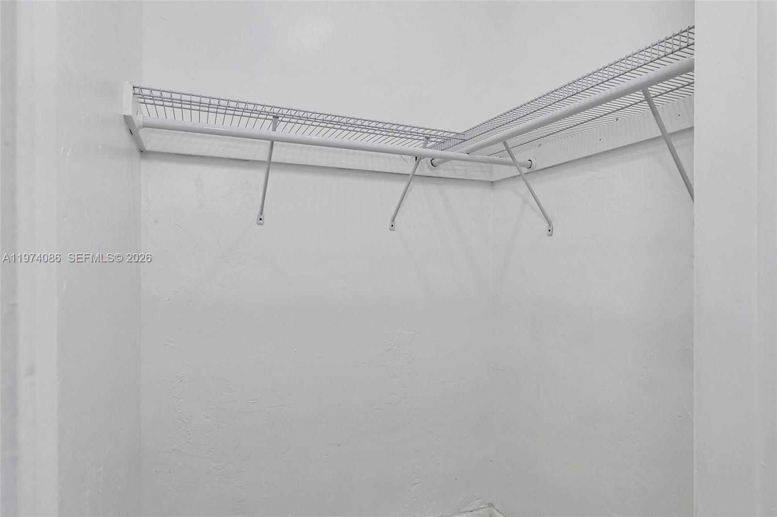 WAWRZYNIAK ACRES NORTH - Residential Lease