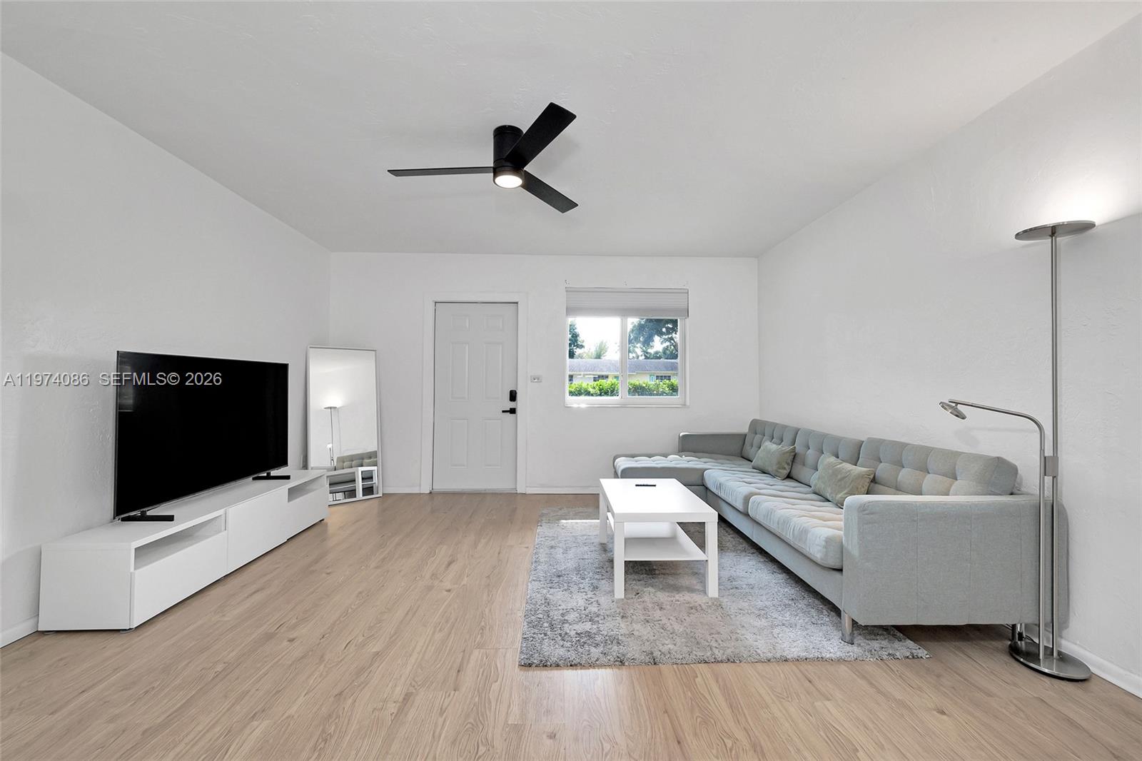 WAWRZYNIAK ACRES NORTH - Residential Lease